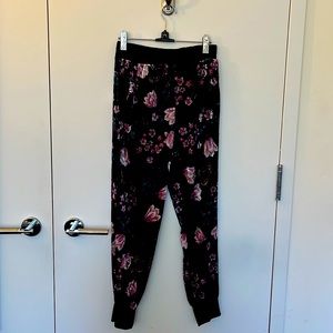 Velvet floral sweatpants